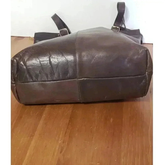 Vintage 1970's dove leather shoulder bag goat leather super soft zip closure - Picture 4 of 9